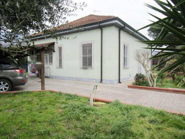 Casa singola in vendita a FOSSONE - Carrara 180 mq Rif 864506