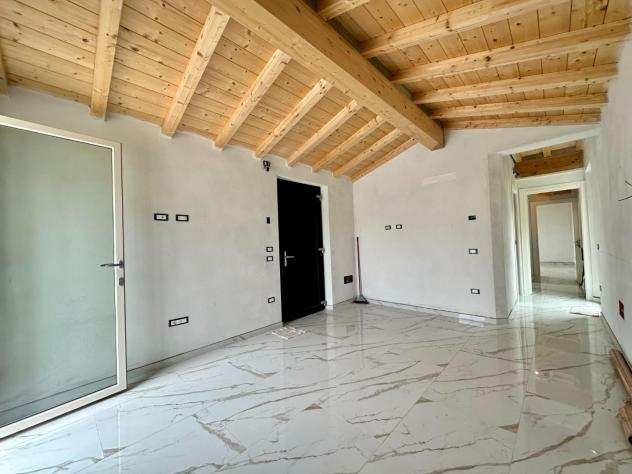 Casa singola in vendita a MARLIA - Capannori 70 mq Rif 1205790