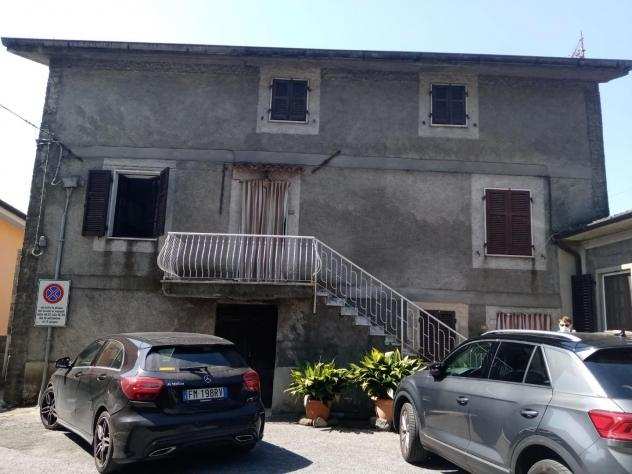 Casa singola in vendita a MONTI - Licciana Nardi 180 mq Rif 993178