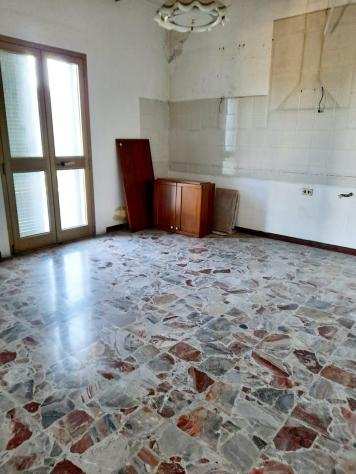 Casa singola in vendita a Santa Croce sullArno 230 mq Rif 1031537
