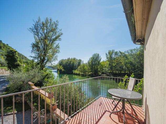 Casa singola in vendita a VINCHIANA - Lucca 480 mq Rif 1066747