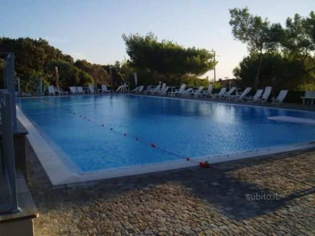 Casa vacanza 46 posti con giardino e piscina in residence Castiglioncello Mare