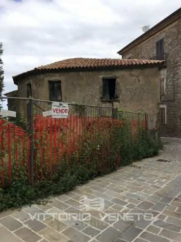 Casale da ultimare la ristrutturazione a San Martino Cilento