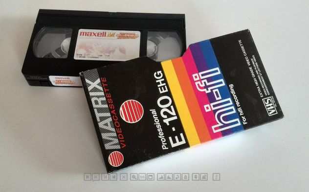 CASSETTE VIDEO VHS MATRIX 120 - USATE
