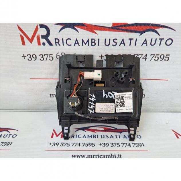 CASSETTO PORTA OGGETTI MERCEDES Classe C Berlina W204 A2046801350 (07)