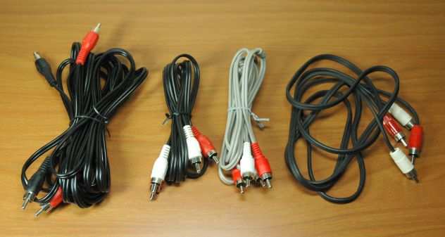 Cavi audio da 2 RCA maschio a 2 RCA maschio