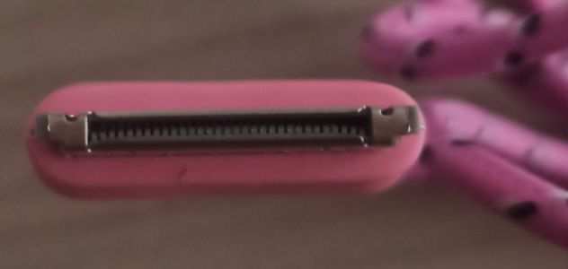 Cavo rosa funzionante 30 Pin Micro Lightning lungo un metro per Apple o Samsung