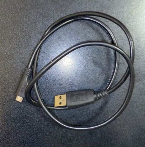 CAVO USB PER SAMSUNG GALAXY J7 usato (ns. rif. 211122003).