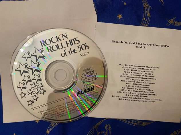 Cd Rockn roll hits of the 50s nr.2  1 in omaggio cd senza cover