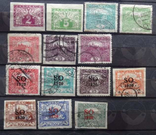 CECOSLOVACCHIA 1918-1988 Lotto di 92 francobolli