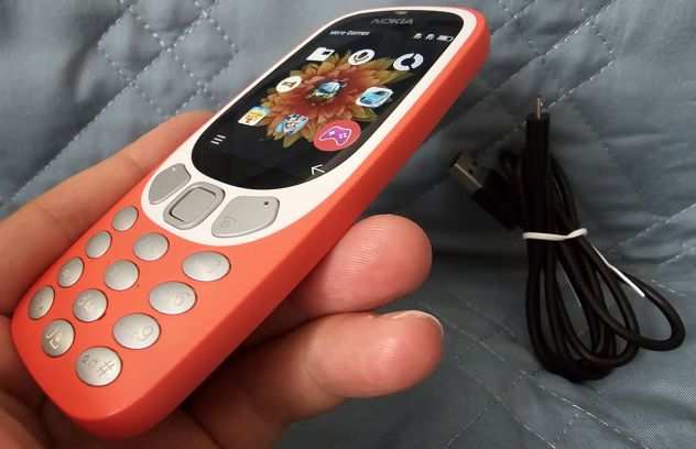 Cellulare Nokia 3310 3G modello TA-1006 dual sim formato nano, colore arancione