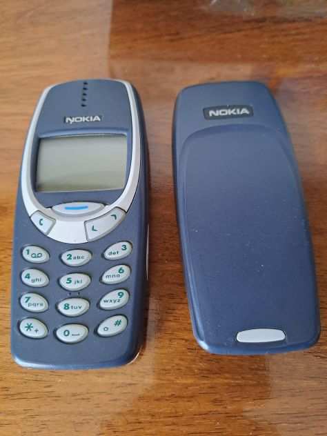 Cellulare Nokia 3310 perfettmente funzionante con scatola, batteria e caricatore