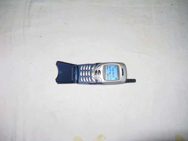 Cellulare Samsung SGH R200 S colore blu perfettamente funzionante