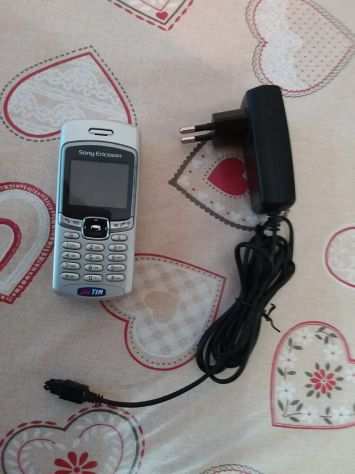 Cellulare Sony Ericsson T230 FUNZIONANTE