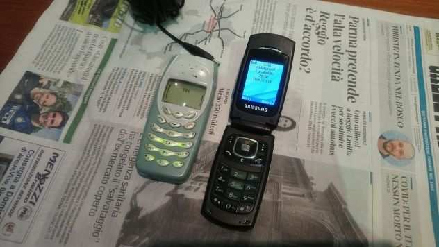 Cellulari Nokia 3400 Motorola V360 Samsung SGH-X210 Sony Ericsson J100