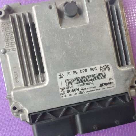 CENTRALINA MOTORE ECU OPEL INSIGNIA 55576906 0281017105 55575349 BC2 CENTRALINA