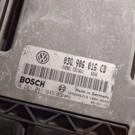 CENTRALINA MOTORE VOLKSWAGEN TOURAN 1.9 TDI BOSCH 0 281 011 945, 0281011945, 03G