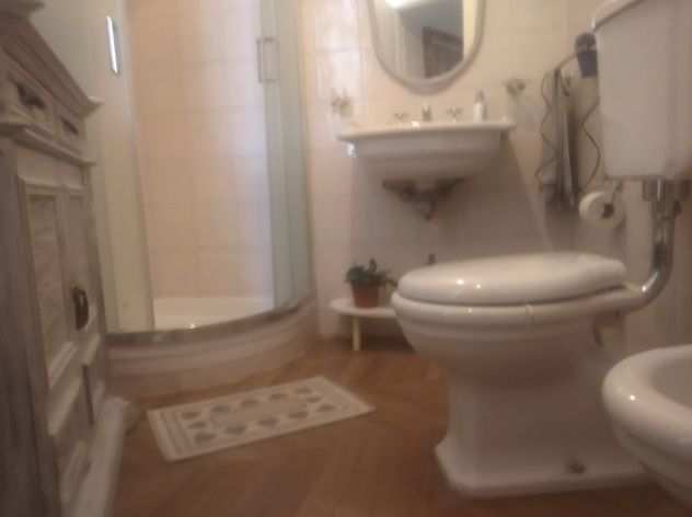 Centro camera con bagno privato cucina in condivisione