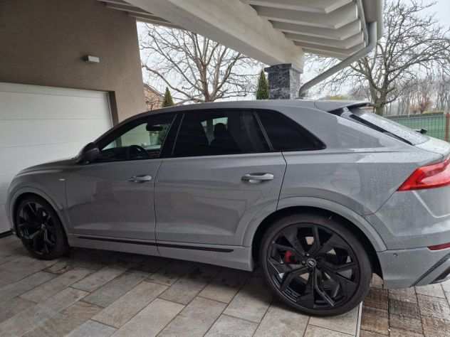 cerchi Audi Q8 22