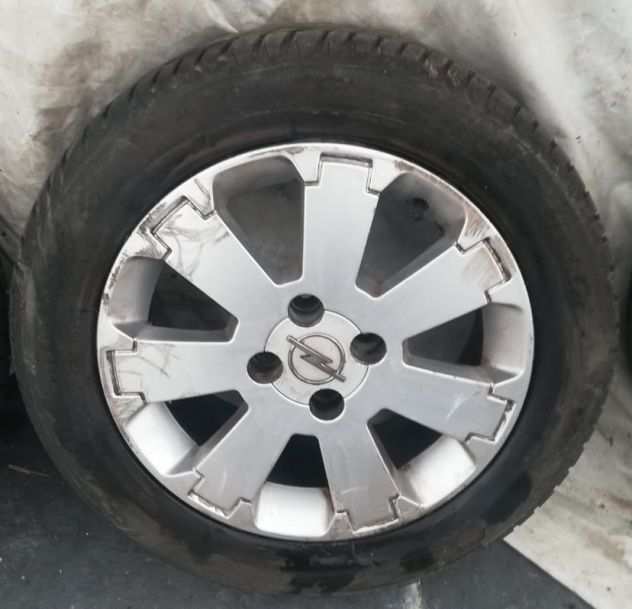 Cerchi e gomme 15 Opel Meriva