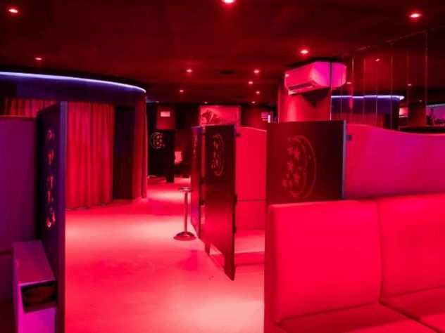 CERCHI LAVORO COME RAGAZZA IMMAGINE PLAY NIGHT CLUB CERCA TE                       3.300 euro