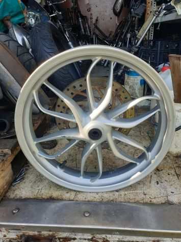 CERCHIO RUOTA ANTERIORE PIAGGIO MEDLEY 125 ABS 150 2016 2017 2018 2018