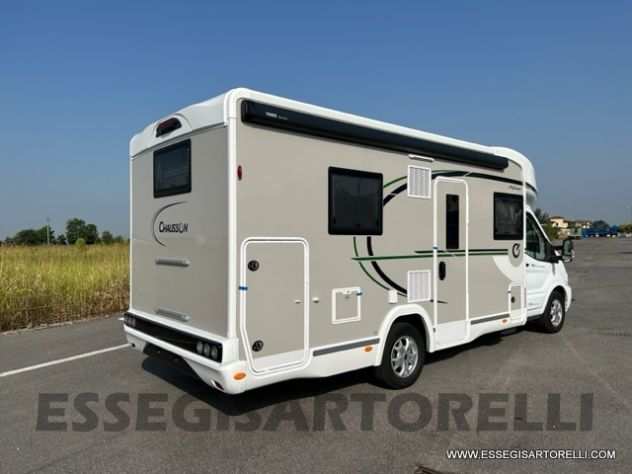 CHAUSSON TITANIUM 720 CAMBIO AUTOMATICO BASCULANTE 5 POSTI VIAGGIO GARAGE FULL