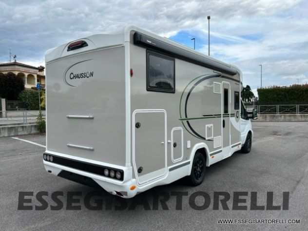 CHAUSSON TITANIUM 777 AUTOMATICO 170 CV GEMELLI GARAGE BASCULANTE 2023