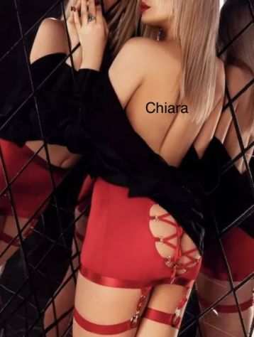 CHIARA E ARYANA..GIOVANISSIME MASSAGGIATRICE TI ASPETTANO PER UN MASSAGGIO CALDO
