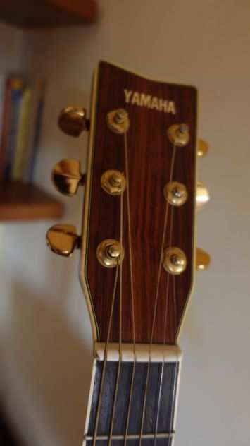 Chitarra acustica Yamaha SJ-400S