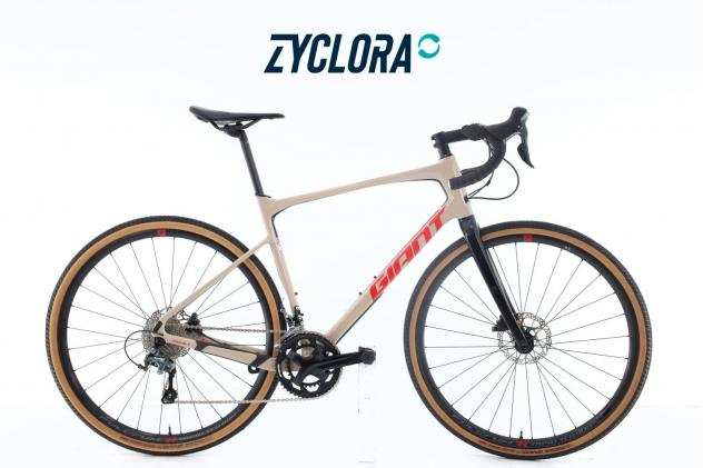 Ciclocross  Gravel Giant Revolt 3 carbonio