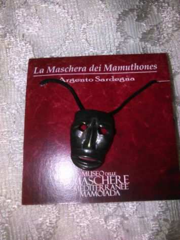 Ciondolo maschera Mamuthones