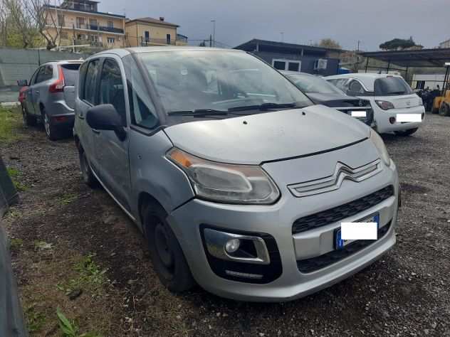 Citroen C3 Picasso 1.4 benzinaGPL 95cv anno 2013 motore da rivedere