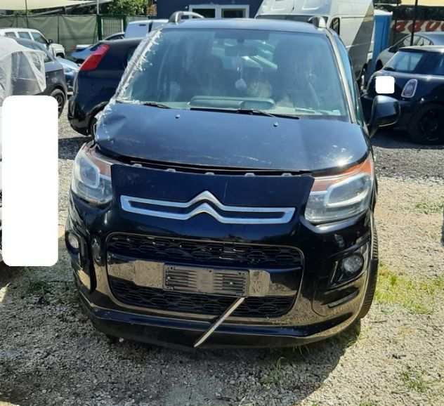 Citroen C3 Picasso 1.6 hdi 92cv anno 2015 incidentata