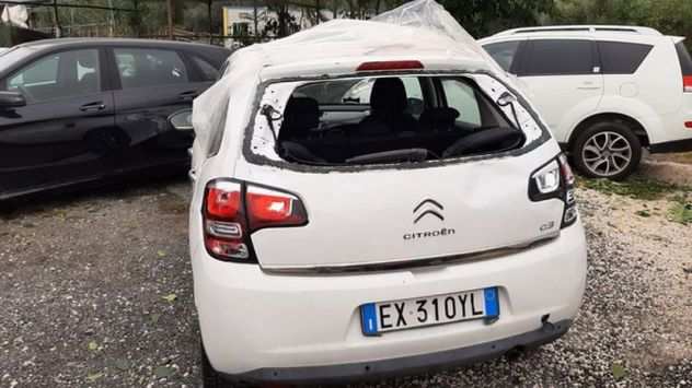 Citroen C3 PureTech 1.2 benzina 82cv Seduction anno 12-2014 grandinata