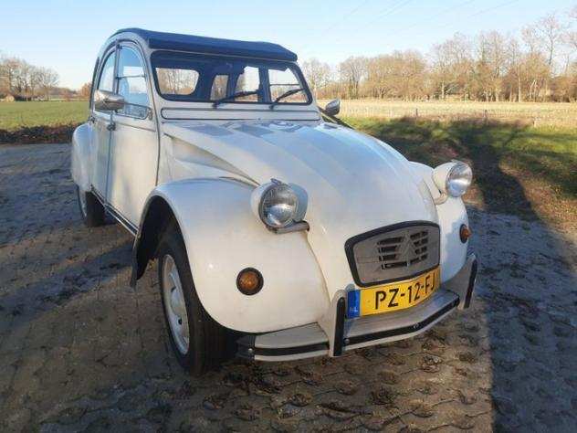 Citroeumln - 2CV6 Club - NO RESERVE - 1986