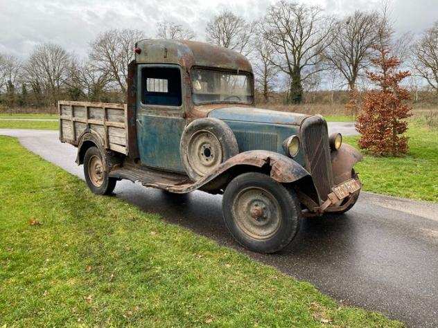 Citroeumln - Rosalie Fourgon 850 KGS Sureacuteleveacute - 1935