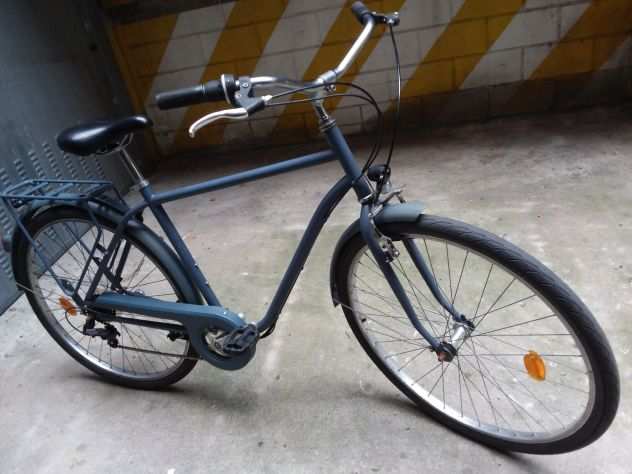 City bike da donna Vertek Coffe nuovissima, con cestino Olly misura di ruote 28