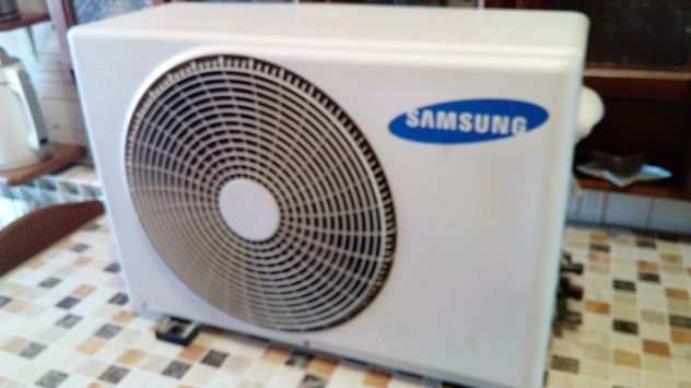 Climatizzatore Condizionatore Samsung AQ09TSBX