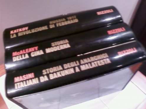cofanetto libri.
