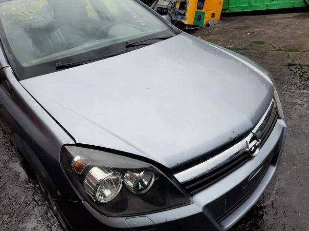 COFANO ANT. OPEL ASTRA laquoHraquo (2005)