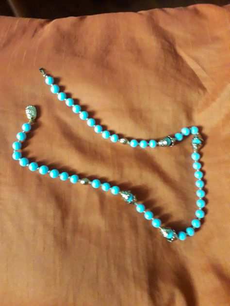 collana perle azzurre