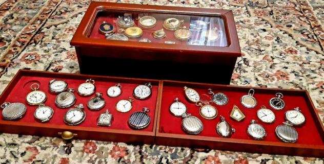 Collezione a tema - Hachette Pocket Watch - Collezione 39 orologi da polso con mobilettodisplay