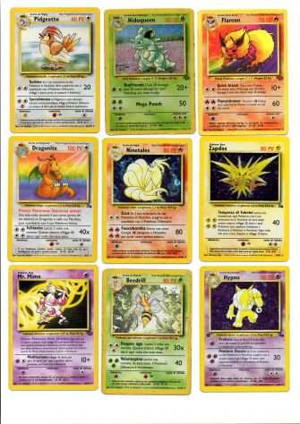 Collezione in blocco 24 carte Pokemon