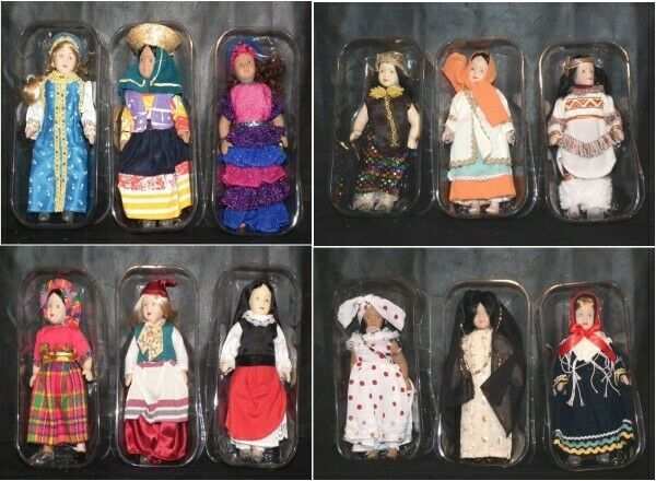Collezione quasi completa di bambole