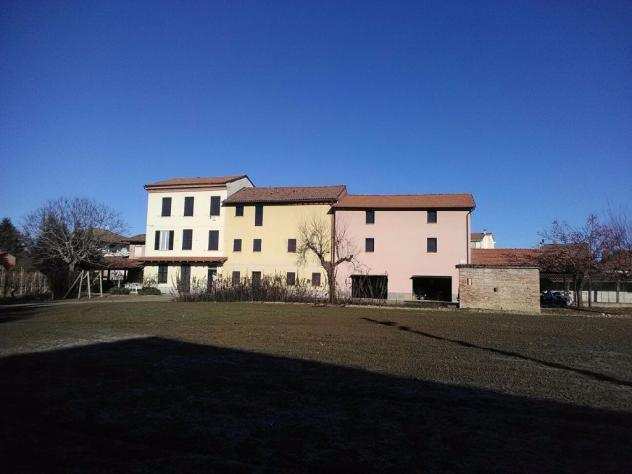Colonica in vendita a Castelnuovo Bormida 1000 mq Rif 617520