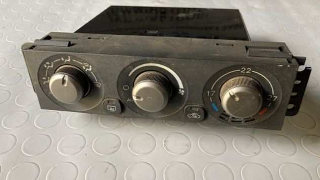 Comandi climatizzatore Mitsubishi Pajero V60 del 2002 (MR958005)