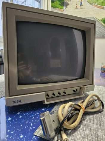 Commodore Monitor 1084 perfettamente funzionante, anche laudio altoparlanti