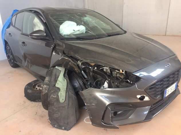 Compro auto incidentate fuse rotte Moto Incidentate Chieti t 3355609958