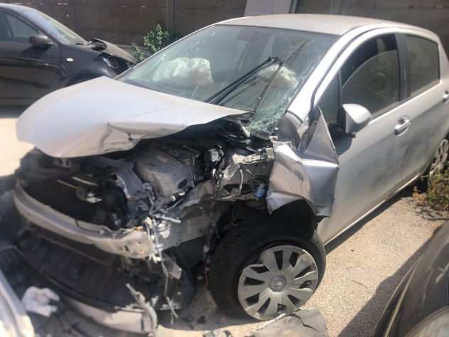 Compro auto incidentate fuse rotte Pescara T 3355609958